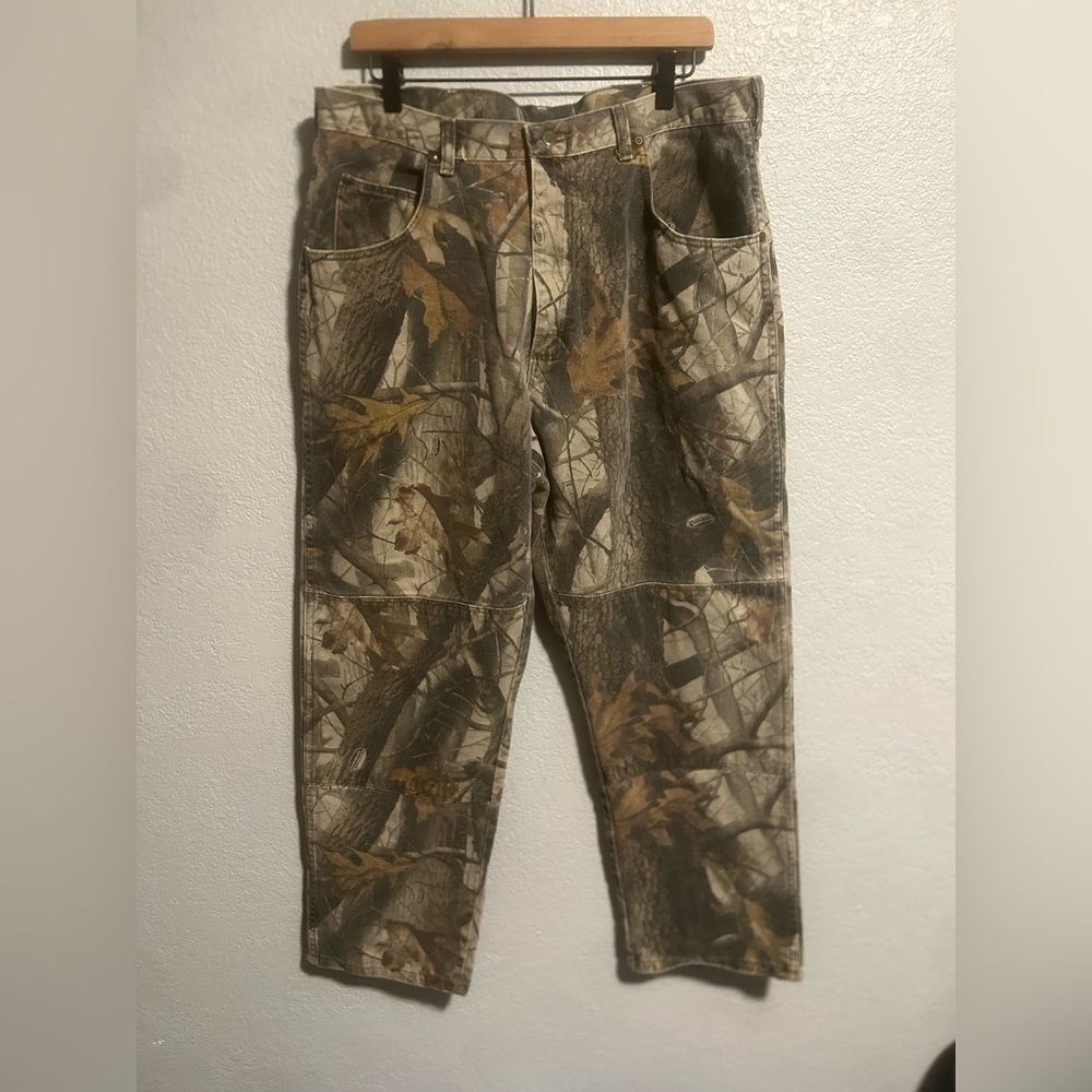 Wrangler realtree men’s camo pants - Picture 2 of 12